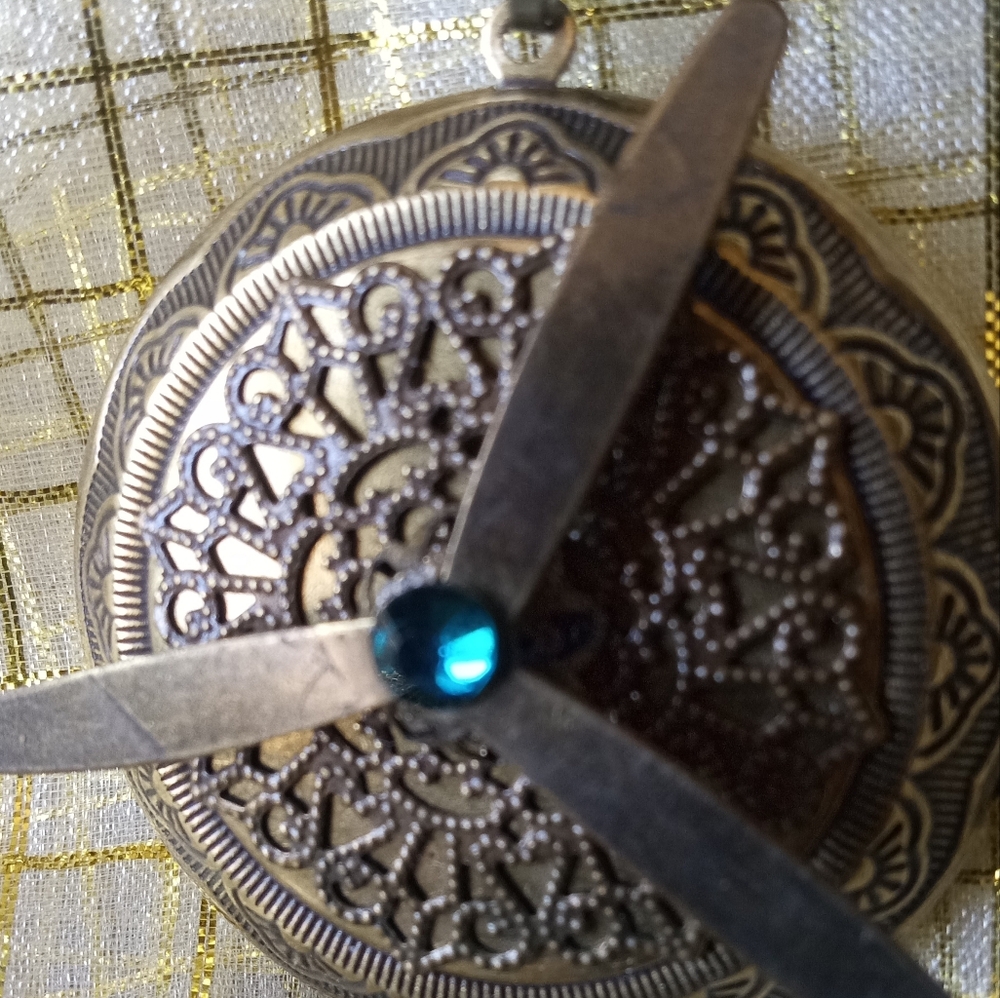 Helicopter Propeller Necklace - image 1